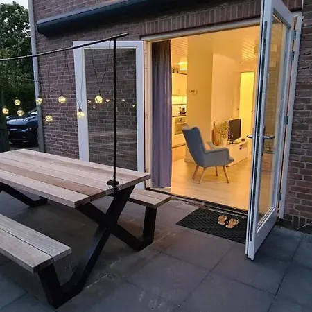 Bed & Breakfast Bij Ons Naast