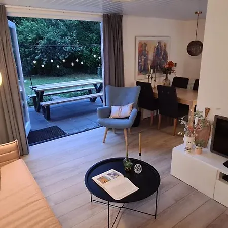 Bed & Breakfast Bij Ons Naast